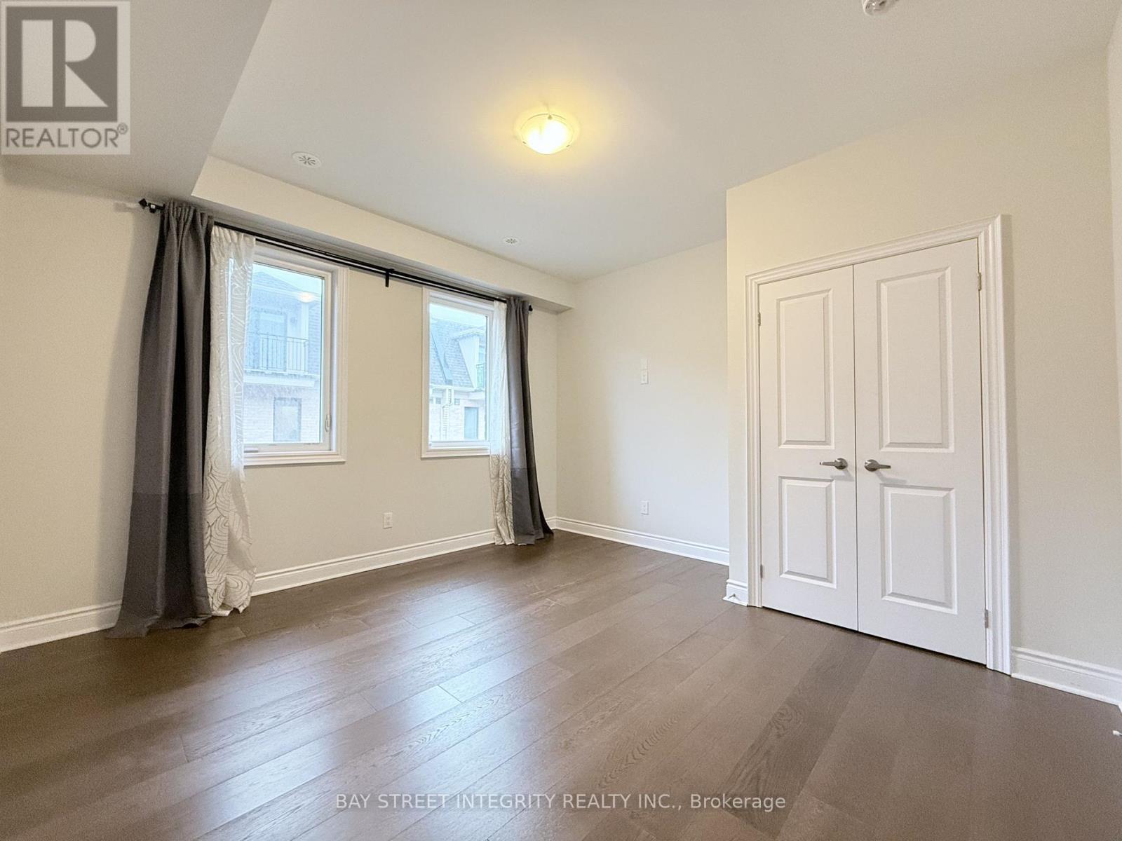 3 - 2160 Trafalgar Road, Oakville, Ontario  L6H 0N3 - Photo 11 - W12970480