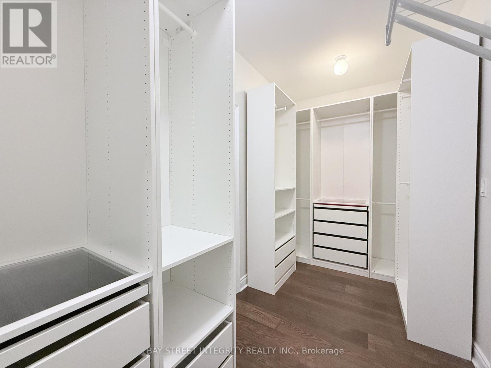 3 - 2160 Trafalgar Road, Oakville, Ontario  L6H 0N3 - Photo 21 - W12970480