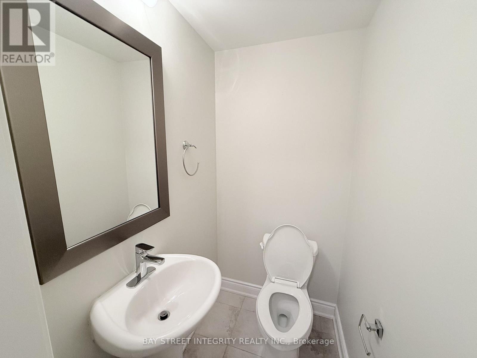 3 - 2160 Trafalgar Road, Oakville, Ontario  L6H 0N3 - Photo 29 - W12970480
