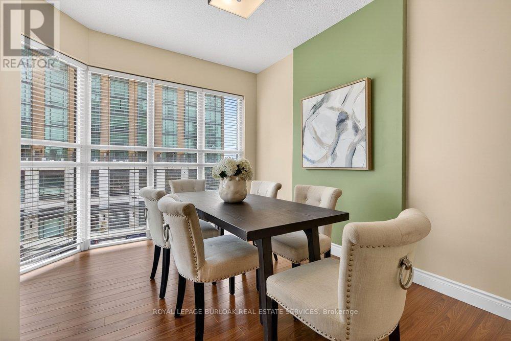 412 - 399 Elizabeth Street, Burlington (Brant), Ontario  L7R 0A4 - Photo 12 - W12970498