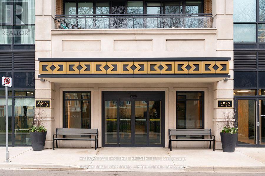 501 - 2025 Maria Street, Burlington, Ontario  L7R 0E9 - Photo 2 - W12970524