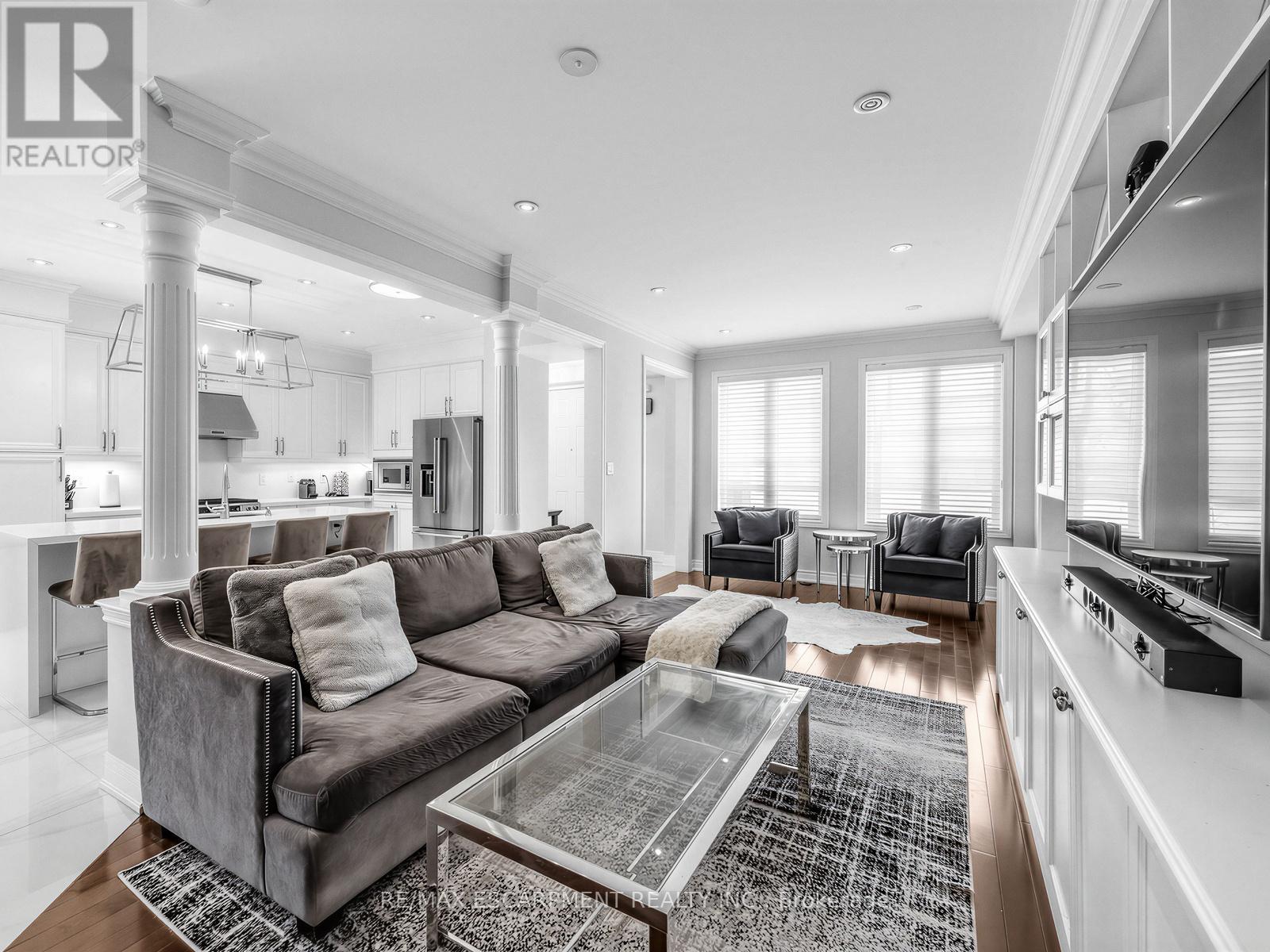 131 Robert Speck Parkway, Mississauga, Ontario  L4Z 0A6 - Photo 8 - W12970526