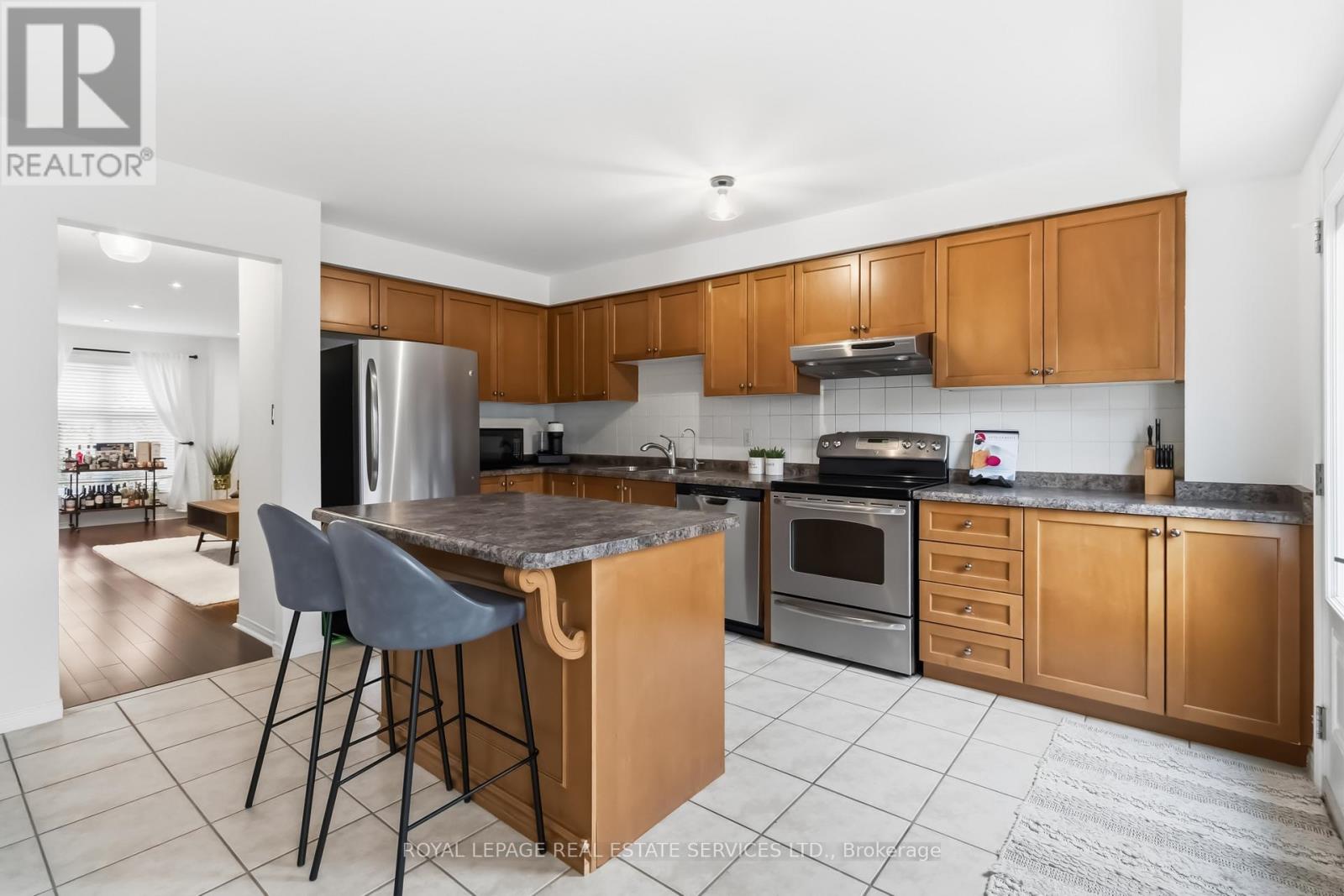 36 - 2189 Postmaster Drive, Oakville, Ontario  L6M 4E5 - Photo 11 - W12970554