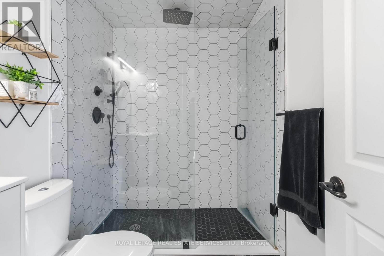 36 - 2189 Postmaster Drive, Oakville, Ontario  L6M 4E5 - Photo 22 - W12970554