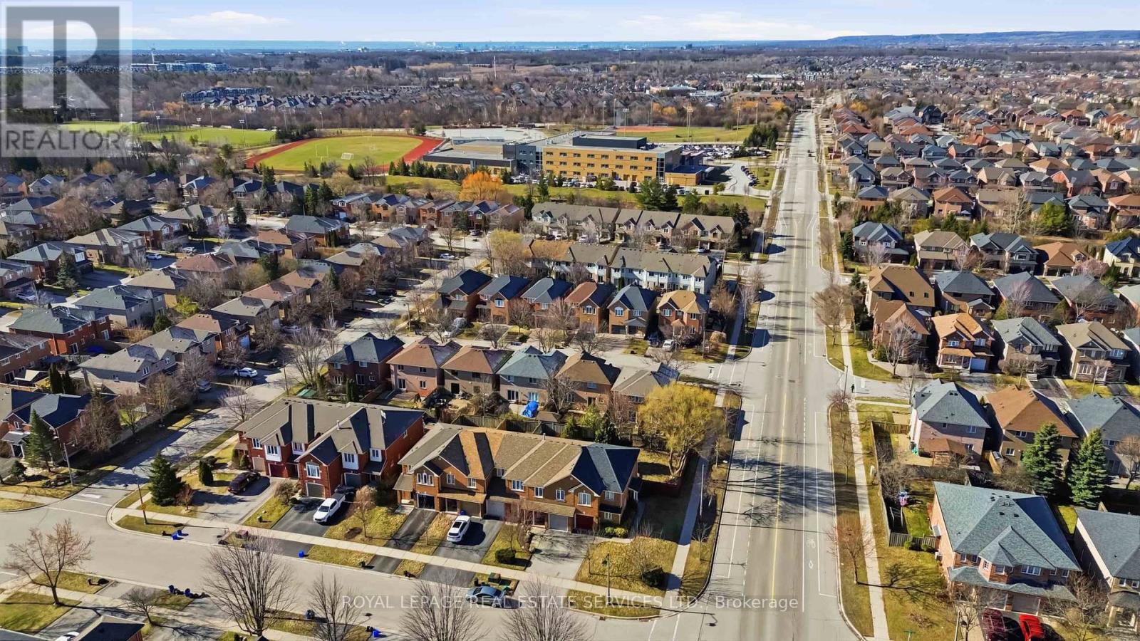 36 - 2189 Postmaster Drive, Oakville, Ontario  L6M 4E5 - Photo 38 - W12970554