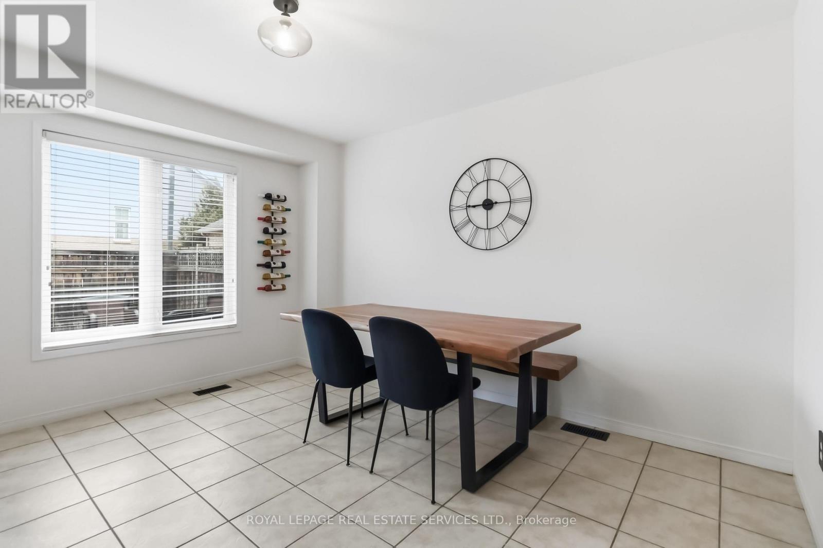 36 - 2189 Postmaster Drive, Oakville, Ontario  L6M 4E5 - Photo 8 - W12970554