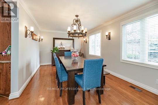 202 Radley Road, Mississauga, Ontario  L5G 2R7 - Photo 14 - W12970592