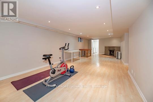 202 Radley Road, Mississauga, Ontario  L5G 2R7 - Photo 30 - W12970592