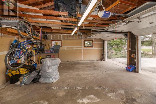 202 Radley Road, Mississauga, Ontario  L5G 2R7 - Photo 34 - W12970592