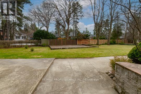 202 Radley Road, Mississauga, Ontario  L5G 2R7 - Photo 42 - W12970592
