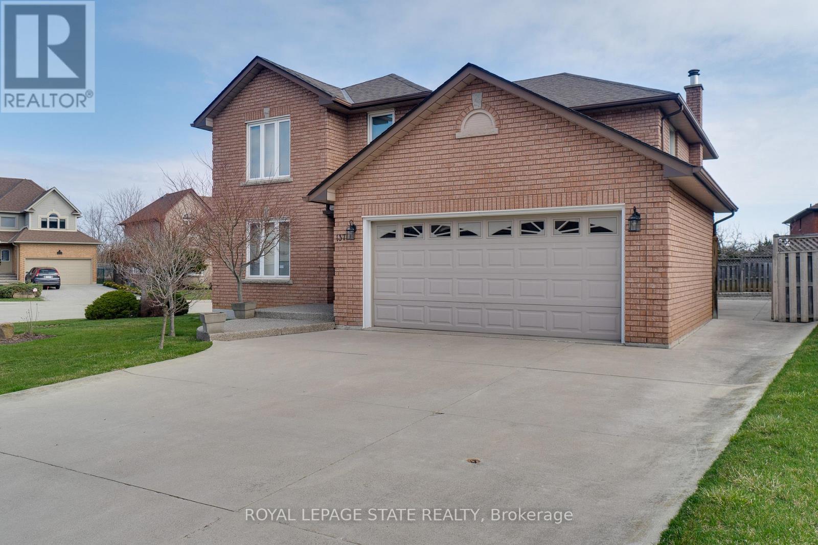 137 National Drive, Hamilton (Gershome), Ontario  L8G 5B3 - Photo 6 - X12969770