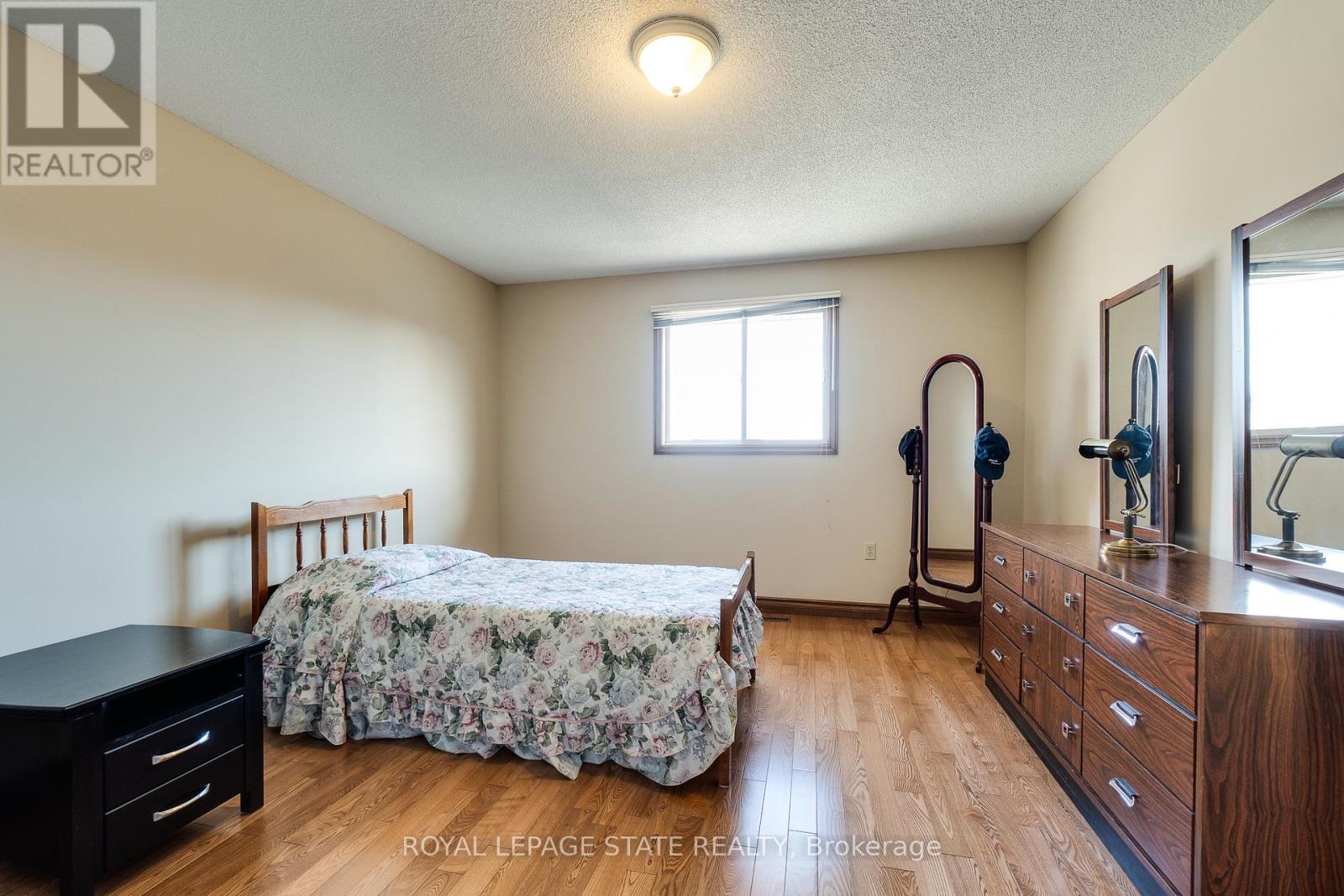 137 National Drive, Hamilton (Gershome), Ontario  L8G 5B3 - Photo 40 - X12969770