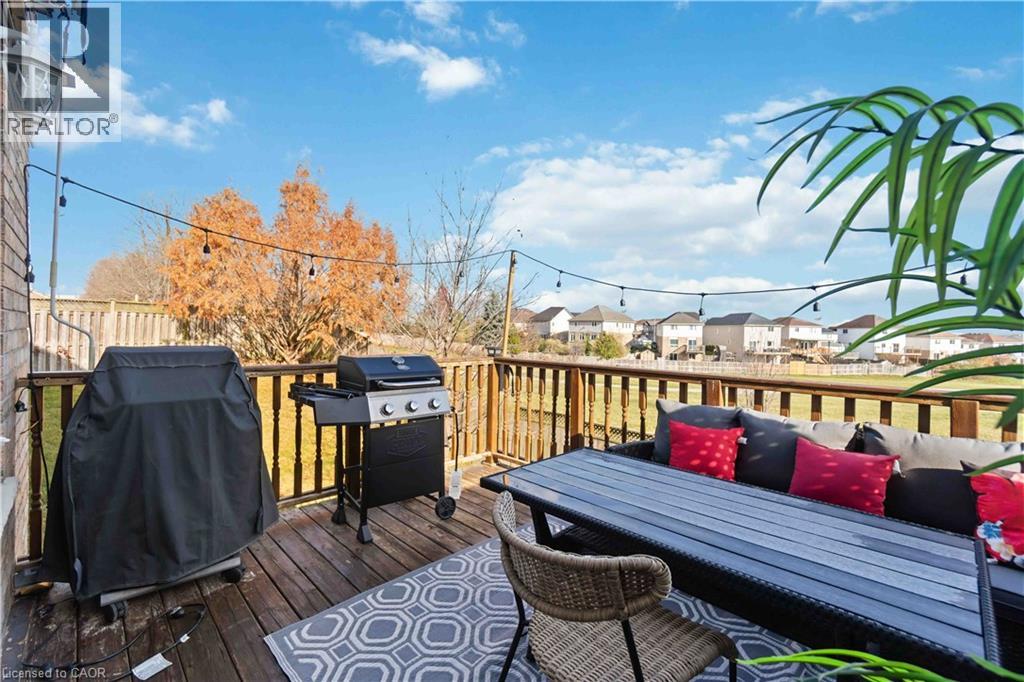 27 Red Clover Crescent, Kitchener, Ontario  N2E 4G8 - Photo 38 - 40818626