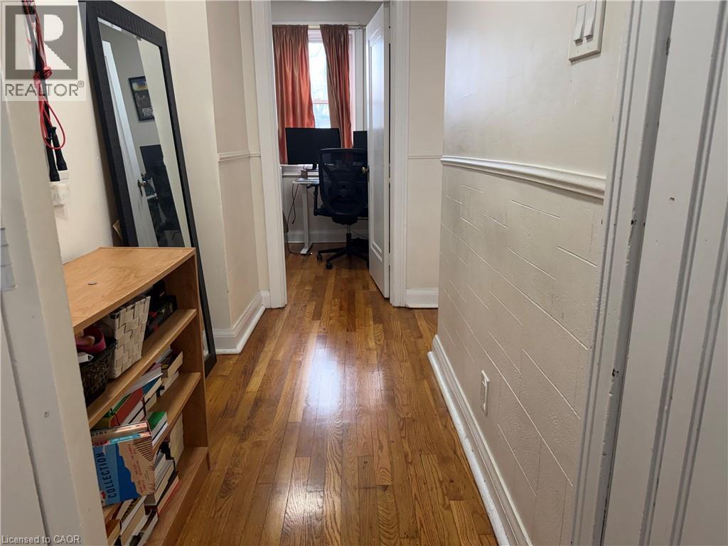 2712 Lake Shore Boulevard W Unit# Upper, Etobicoke, Ontario  M8V 1G8 - Photo 2 - 40818306