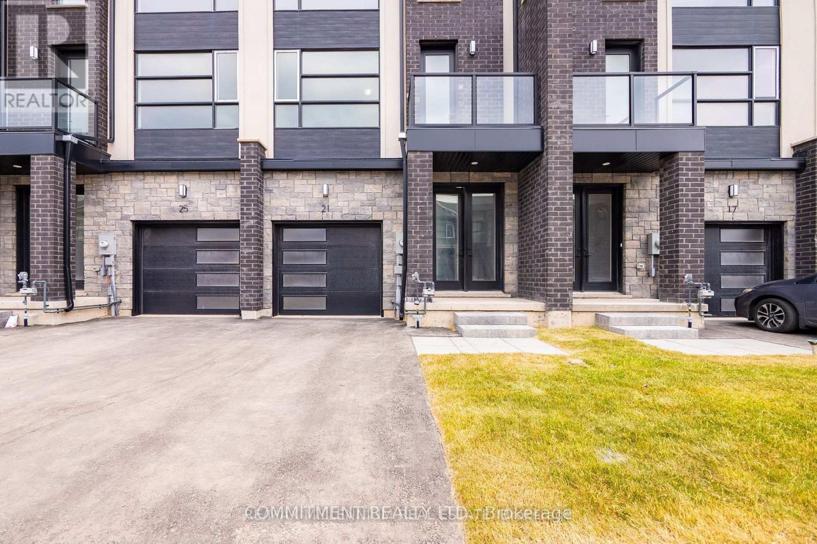 21 Warren Trail, Welland, Ontario  L3B 0N8 - Photo 4 - X12970216