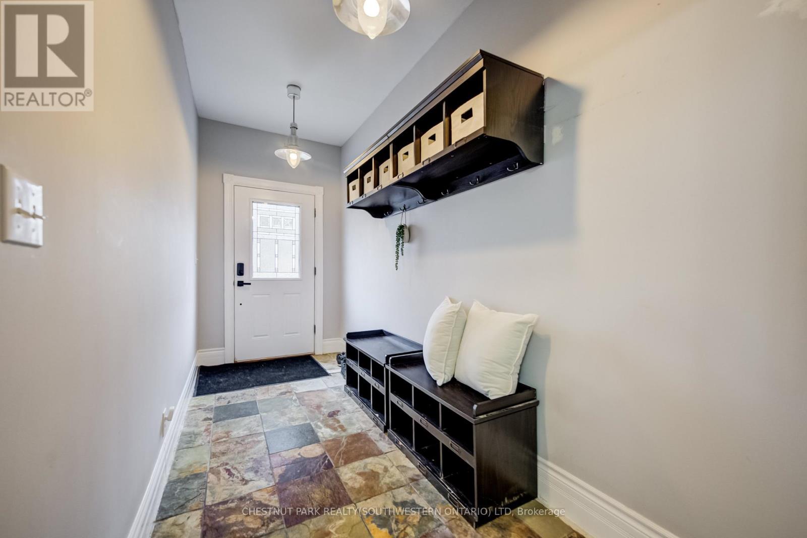 25 John Street, Cambridge, Ontario  N1S 2V3 - Photo 4 - X12970290