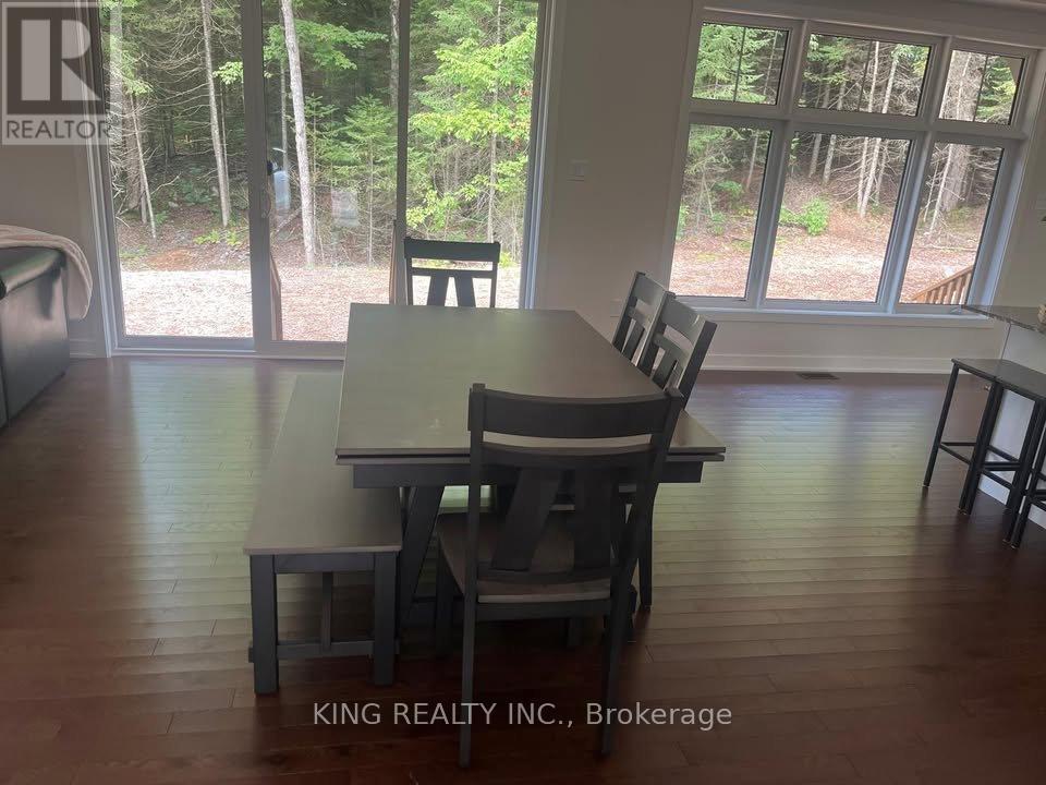 80 - 1011 Kingsridge Court, Lake Of Bays, Ontario  P1H 0K1 - Photo 3 - X12970292