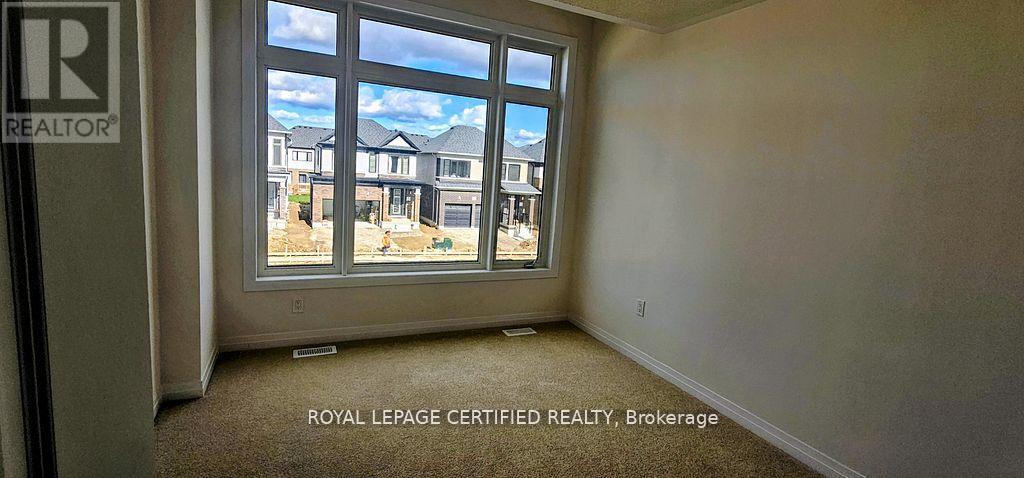 104 Soules Square, Hamilton, Ontario  L0R 1C0 - Photo 11 - X12970310