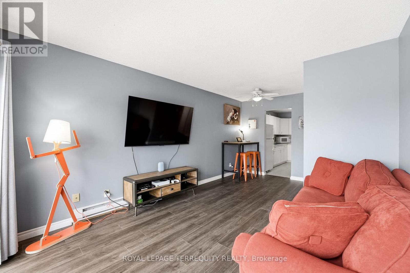 307 - 136 Ware Street N, Peterborough, Ontario  K9J 2B8 - Photo 15 - X12970382