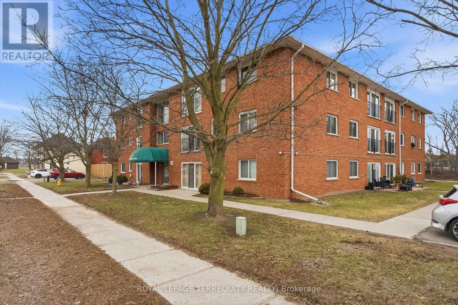 307 - 136 Ware Street N, Peterborough, Ontario  K9J 2B8 - Photo 2 - X12970382