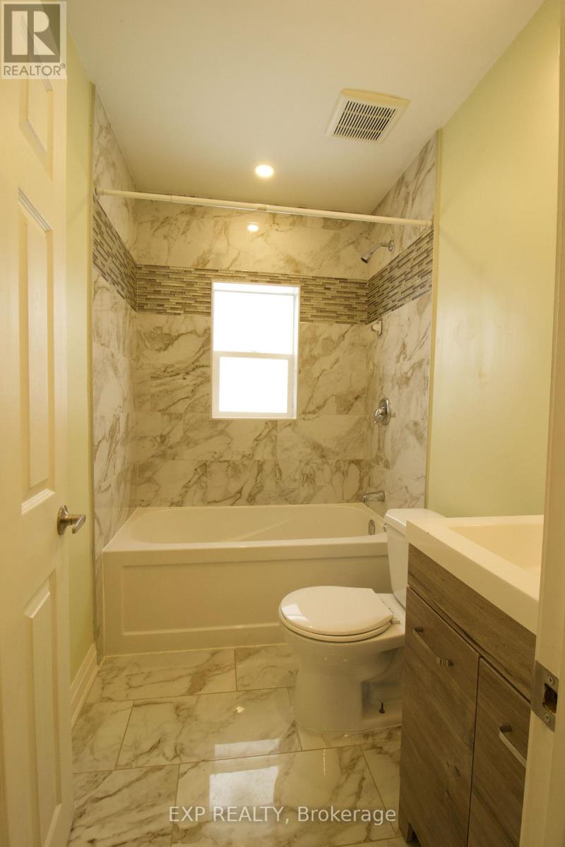 Main Floor - 1243 Langmuir Avenue, London East, Ontario N5W 2G2 - Photo 11 - X12970436