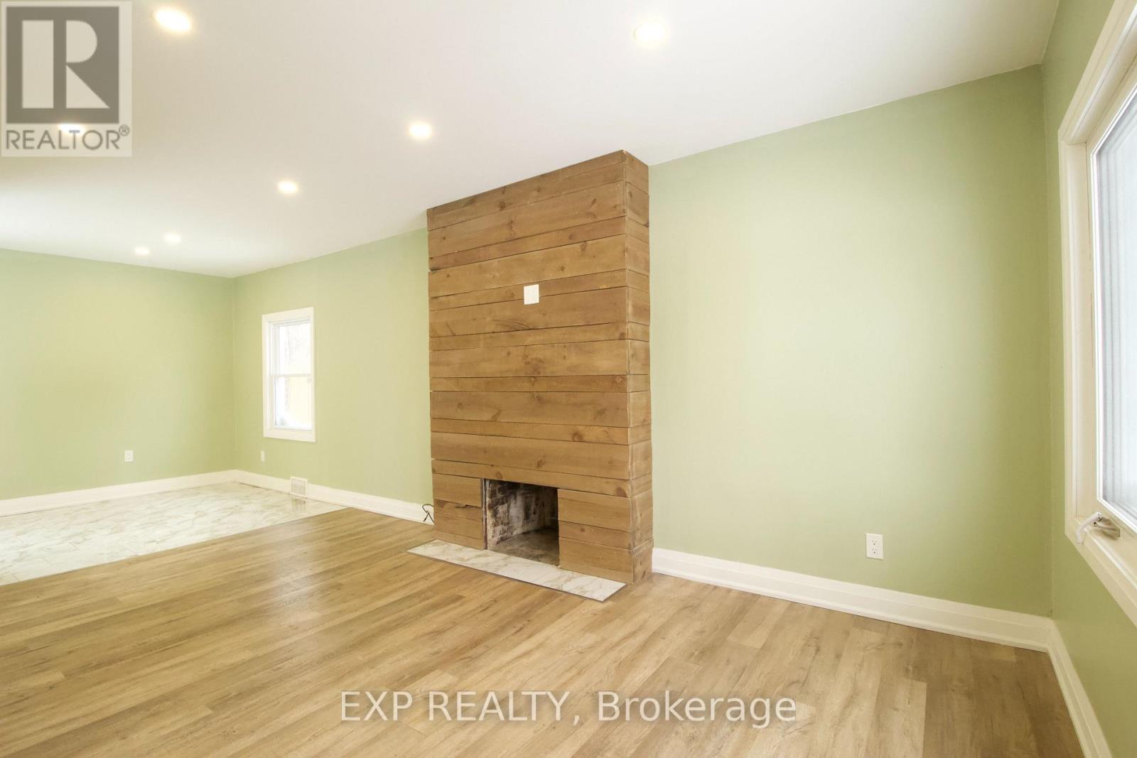 Main Floor - 1243 Langmuir Avenue, London East, Ontario N5W 2G2 - Photo 3 - X12970436