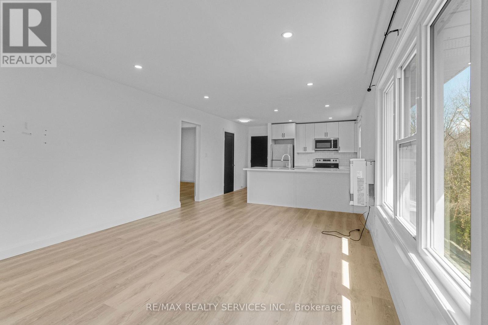 7 - 51 Dundas Street E, Brantford, Ontario  N3R 1R6 - Photo 7 - X12970490