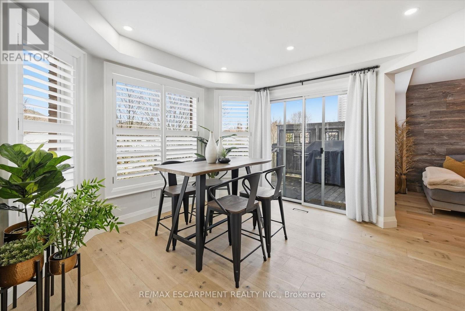 17 Fenwick Place, Hamilton, Ontario  L0R 2H5 - Photo 13 - X12970492