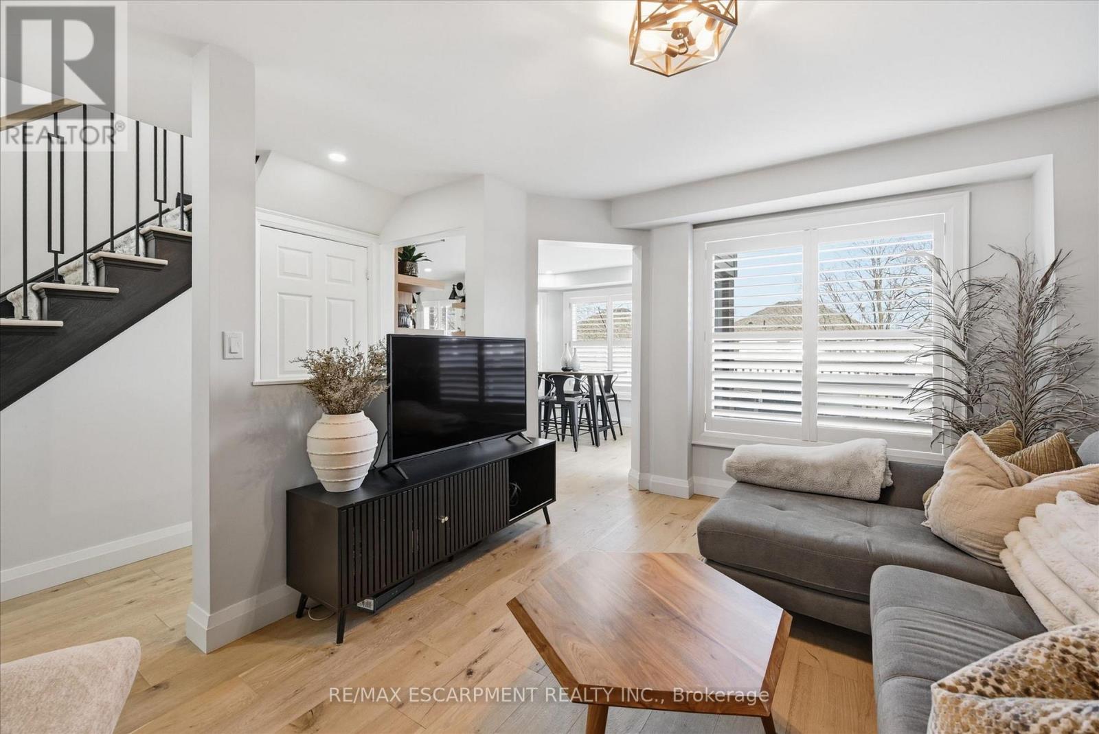 17 Fenwick Place, Hamilton, Ontario  L0R 2H5 - Photo 18 - X12970492