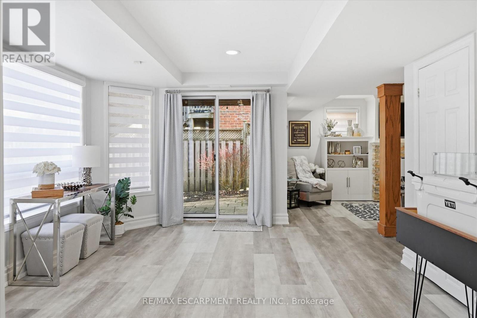 17 Fenwick Place, Hamilton, Ontario  L0R 2H5 - Photo 32 - X12970492