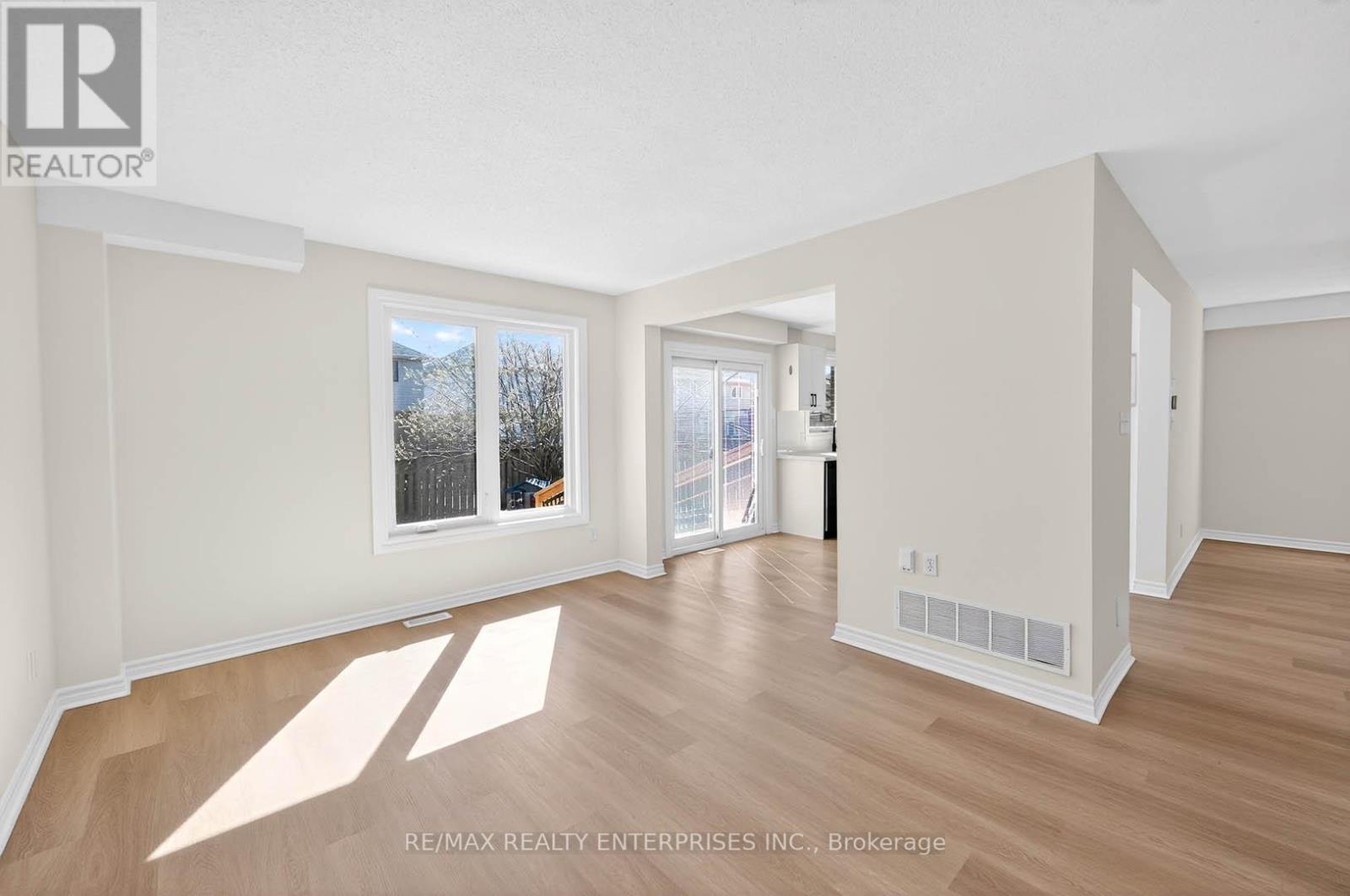 19 Midanbury Way, Hamilton, Ontario  L0R 1W0 - Photo 11 - X12970522