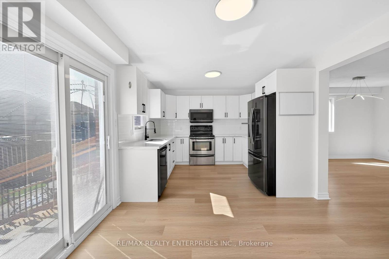 19 Midanbury Way, Hamilton, Ontario  L0R 1W0 - Photo 12 - X12970522