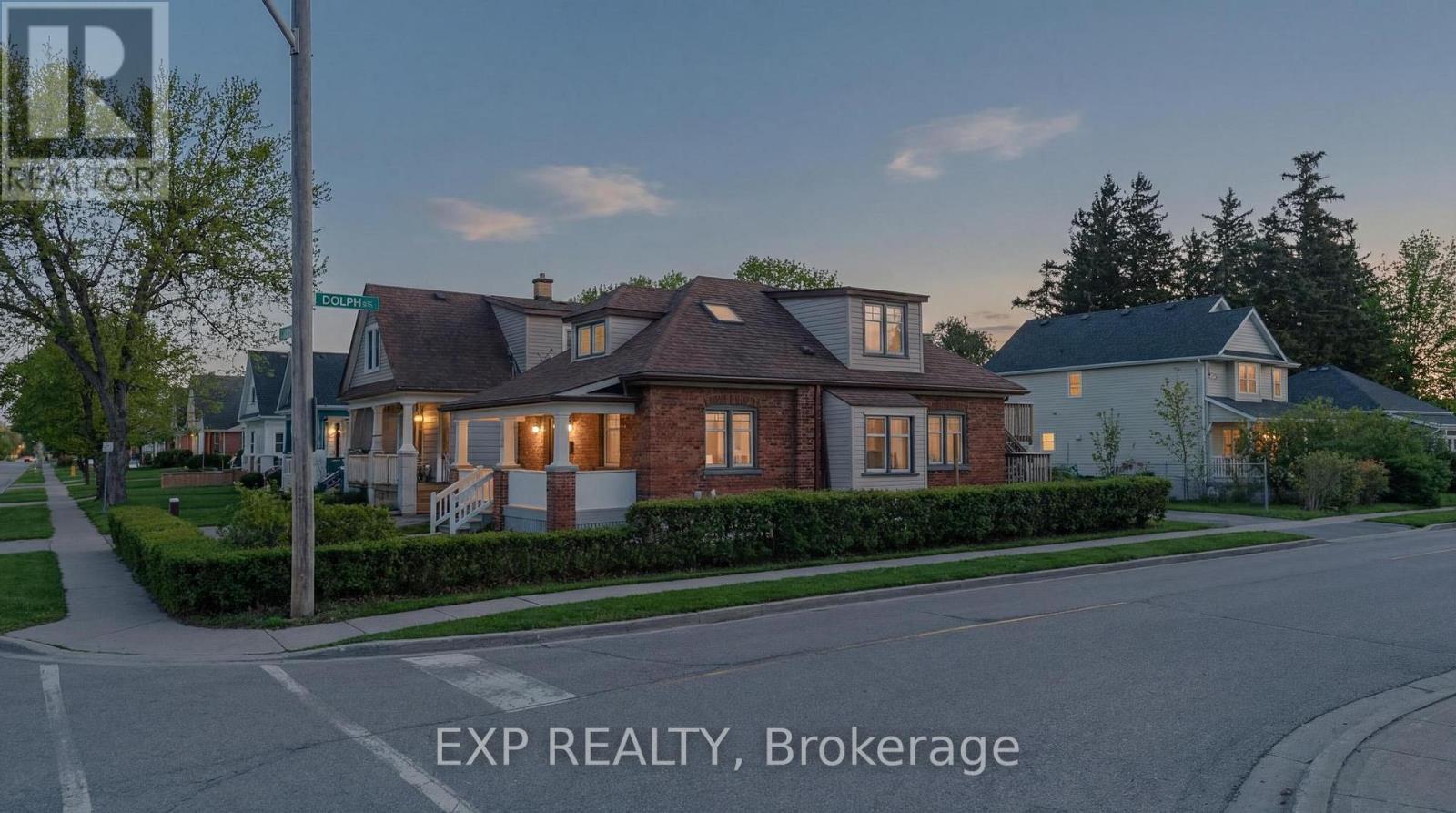 999 VINE STREET, Cambridge, Ontario