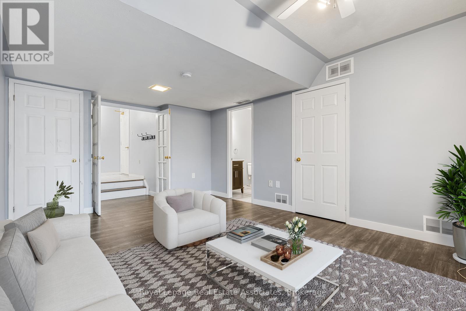 67 - 72 Stone Church Road W, Hamilton, Ontario  L9B 2H8 - Photo 38 - X12970552