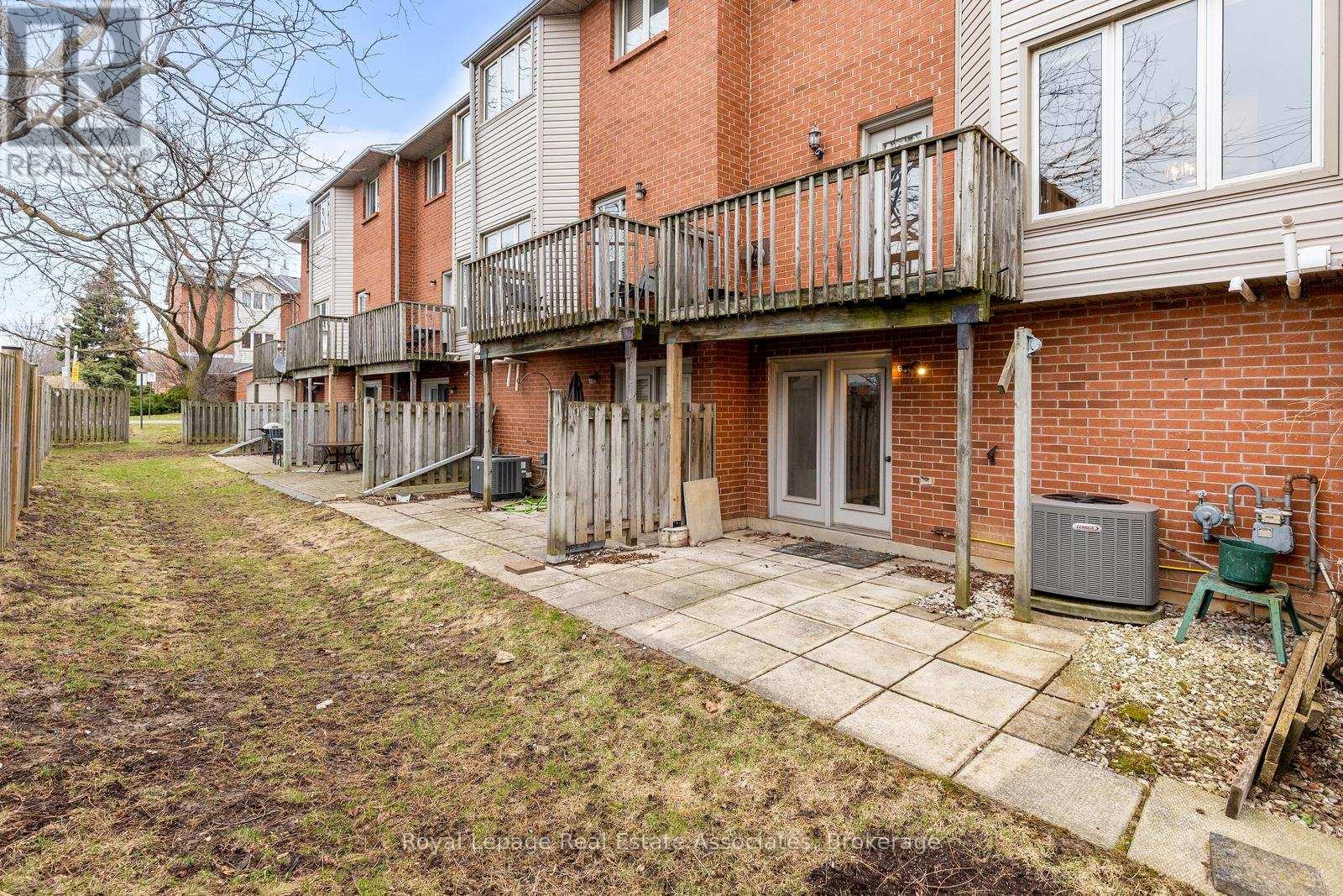 67 - 72 Stone Church Road W, Hamilton, Ontario  L9B 2H8 - Photo 44 - X12970552