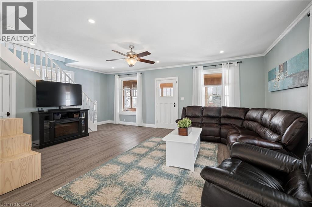 360 Queen Street S, Palmerston, Ontario  N0G 2P0 - Photo 11 - 40816528