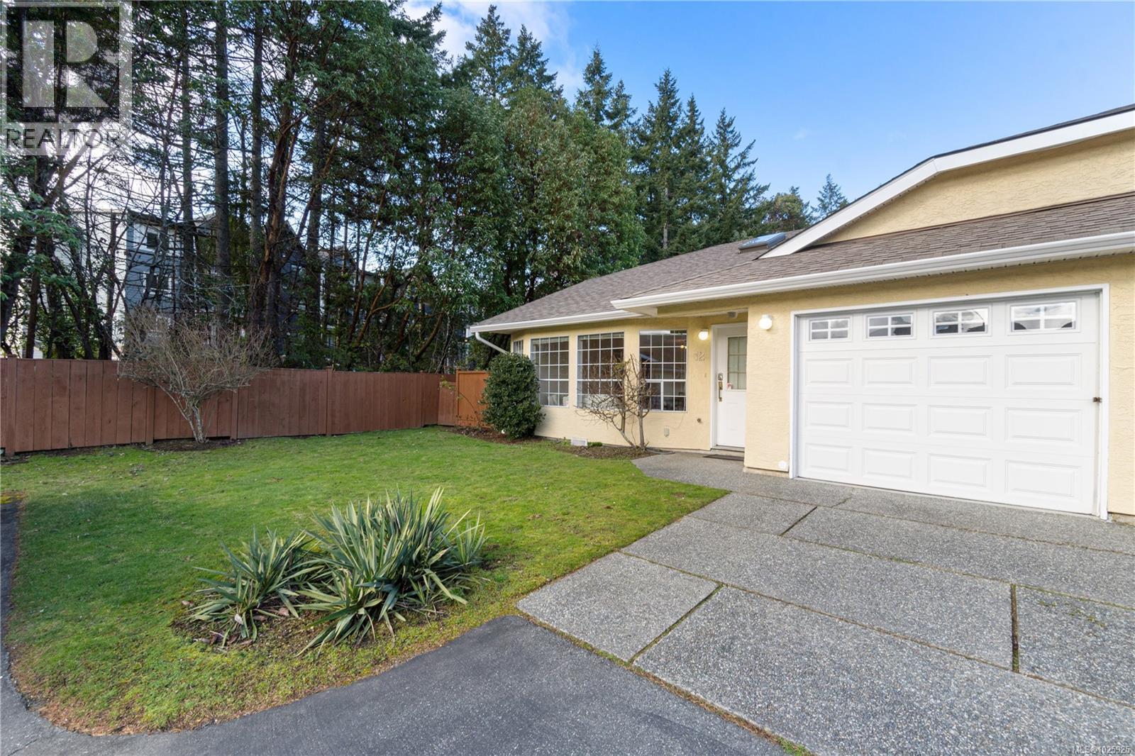 12 4750 Uplands Dr, Nanaimo, British Columbia  V9T 5V1 - Photo 3 - 1025925