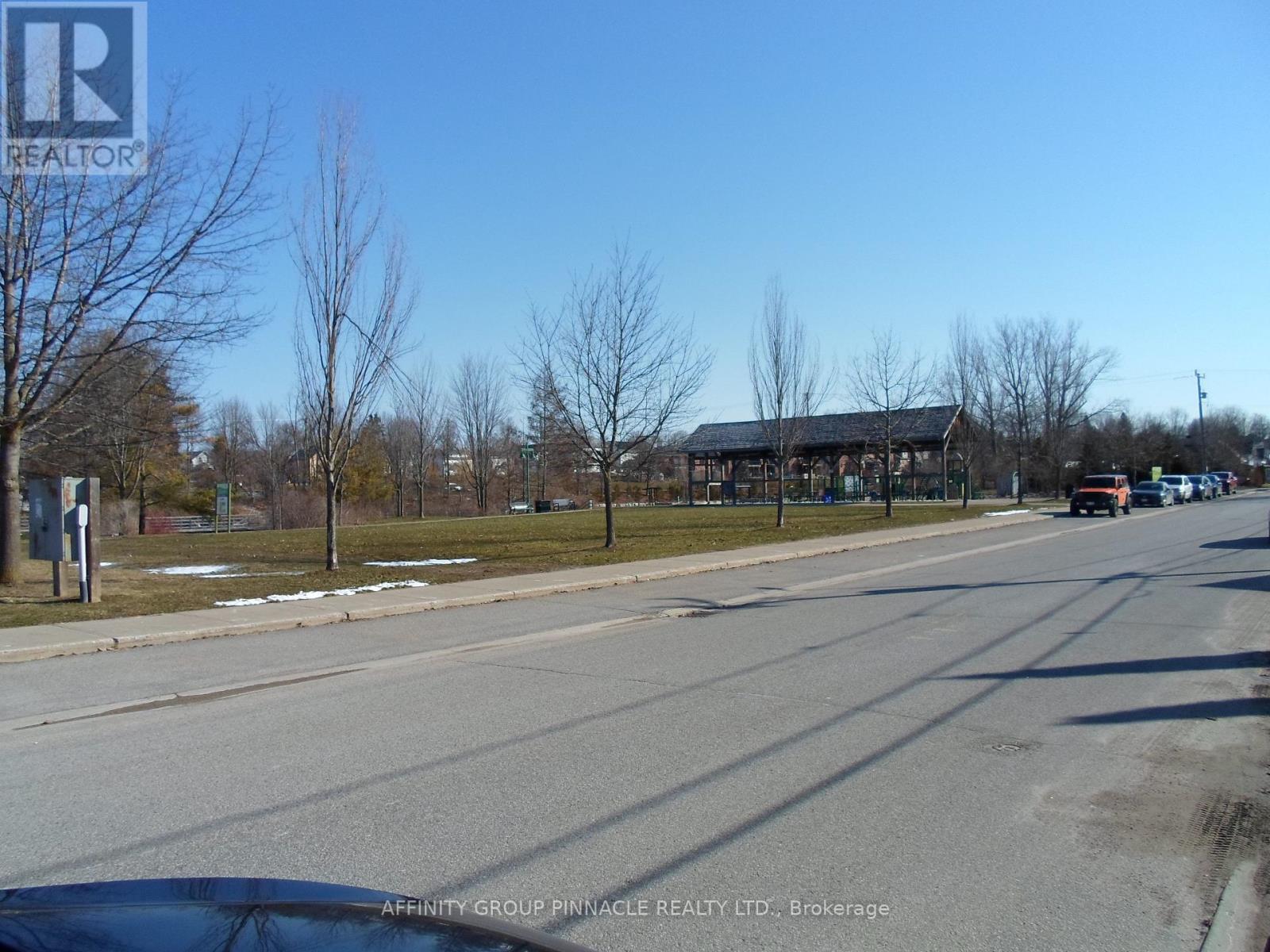 19 Kent Street E, Kawartha Lakes, Ontario  K9V 2C3 - Photo 19 - X12970732