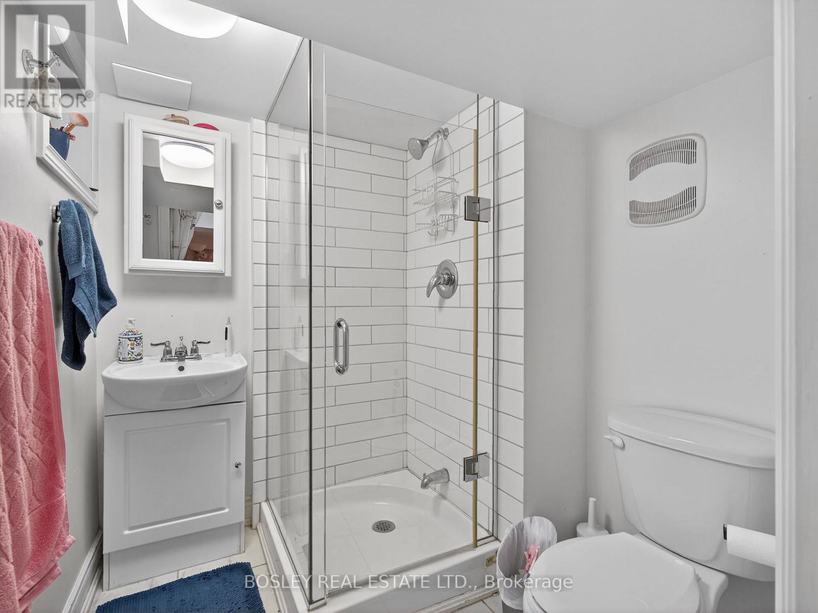 14 Coady Avenue, Toronto, Ontario  M4M 2Y8 - Photo 25 - E12964140