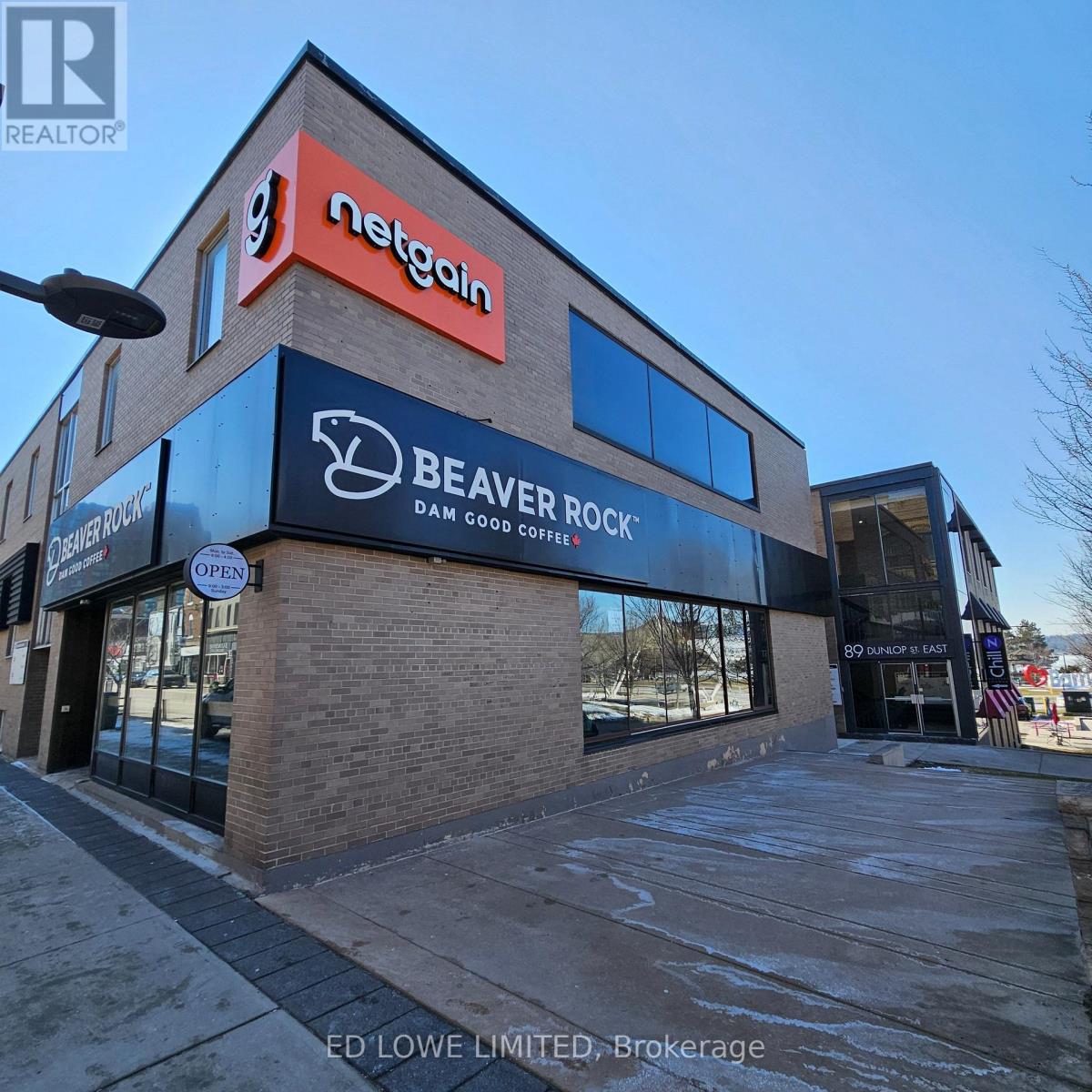 200 - 91 Dunlop Street E, Barrie, Ontario  L4M 1A6 - Photo 2 - S12125400