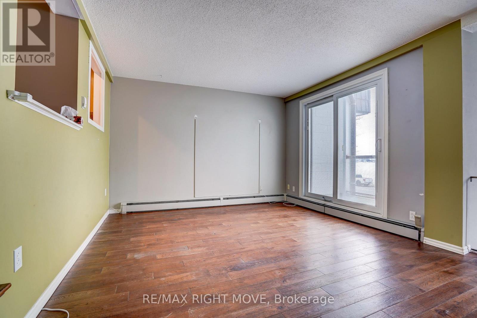 15 - 40 Victoria Crescent, Orillia, Ontario  L3V 6N6 - Photo 7 - S12964164