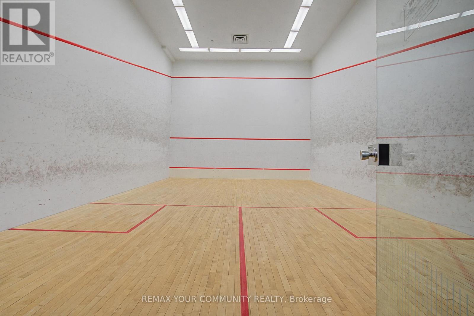 2008 - 185 Legion Road N, Toronto, Ontario  M8Y 0A1 - Photo 32 - W12847568