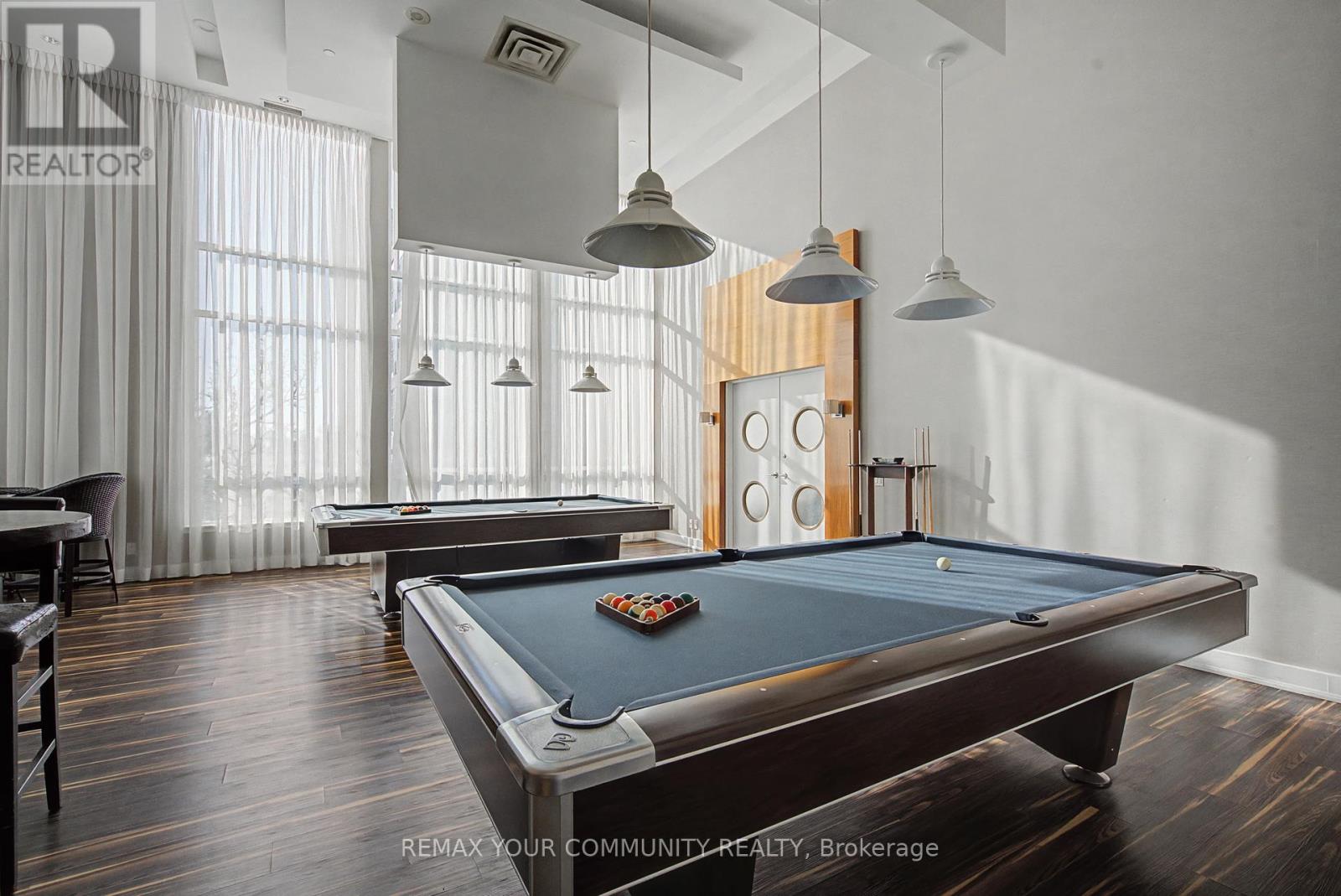 2008 - 185 Legion Road N, Toronto, Ontario  M8Y 0A1 - Photo 34 - W12847568