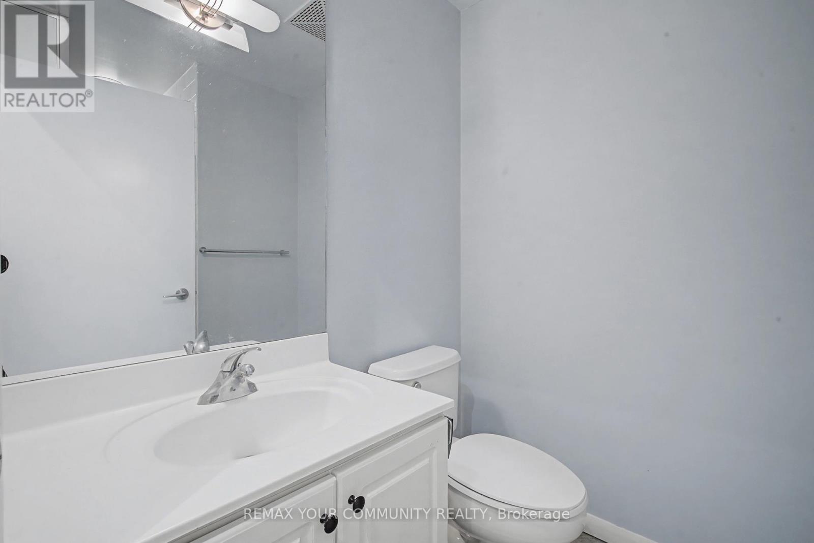 2008 - 185 Legion Road N, Toronto, Ontario  M8Y 0A1 - Photo 19 - W12847568