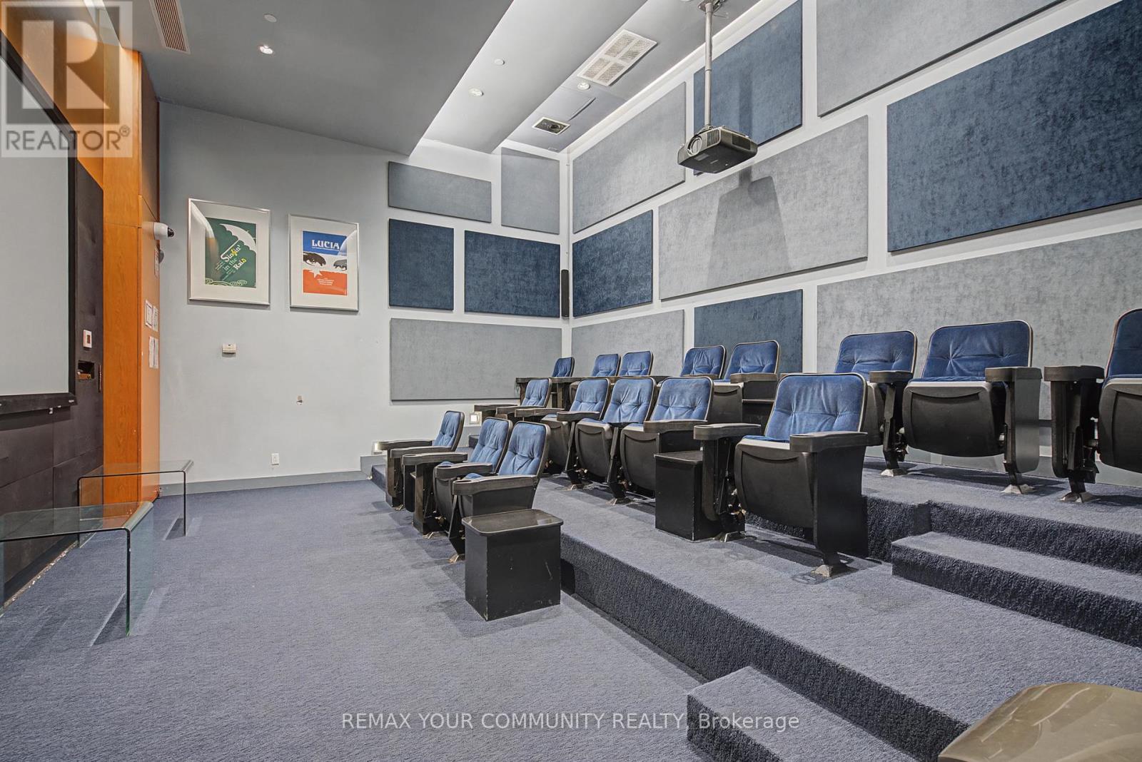 2008 - 185 Legion Road N, Toronto, Ontario  M8Y 0A1 - Photo 37 - W12847568