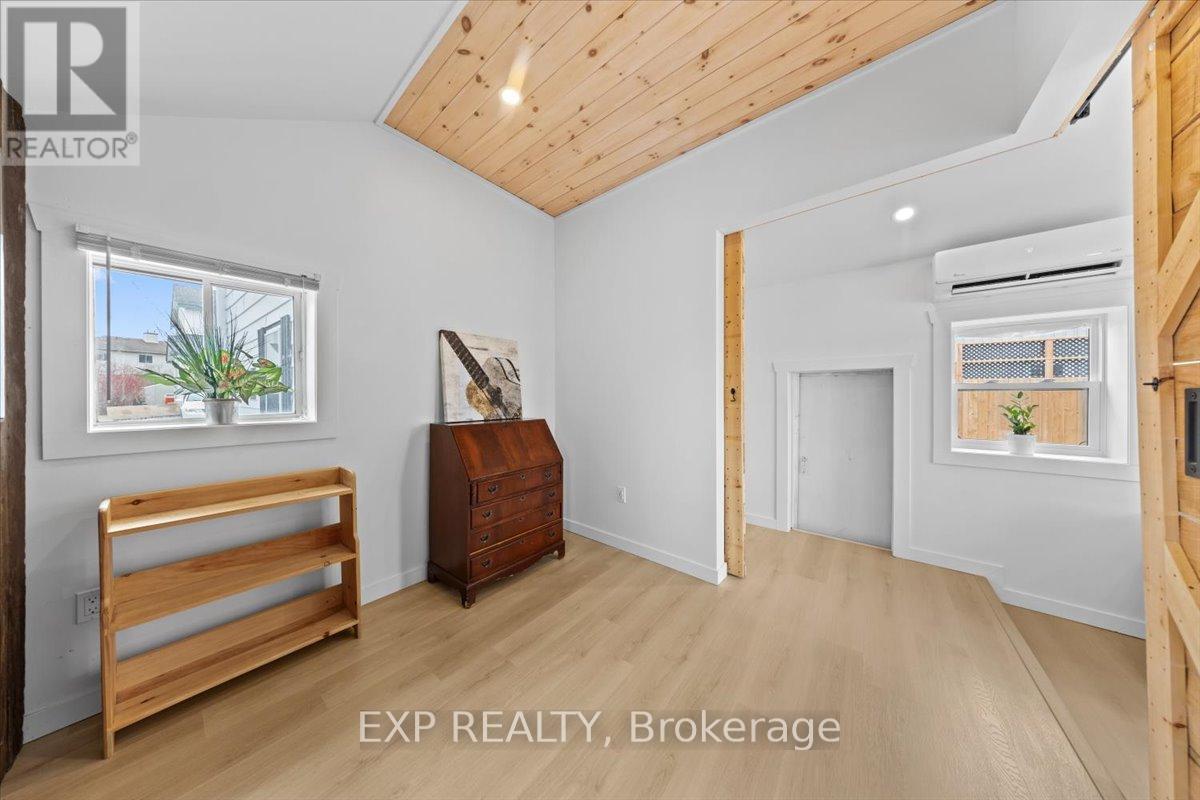 509 George Street E, North Grenville, Ontario  K0G 1J0 - Photo 14 - X12970672