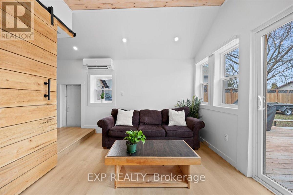 509 George Street E, North Grenville, Ontario  K0G 1J0 - Photo 18 - X12970672