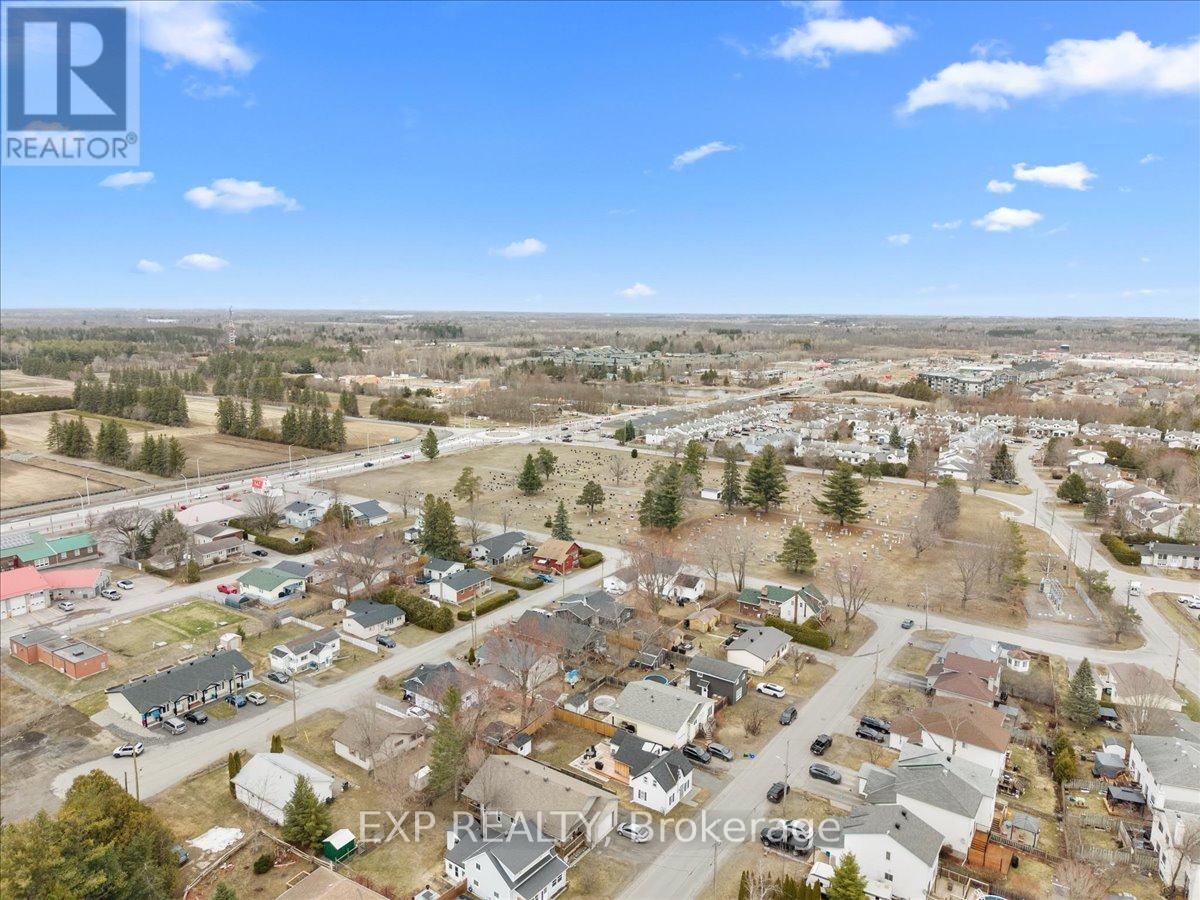 509 George Street E, North Grenville, Ontario  K0G 1J0 - Photo 31 - X12970672