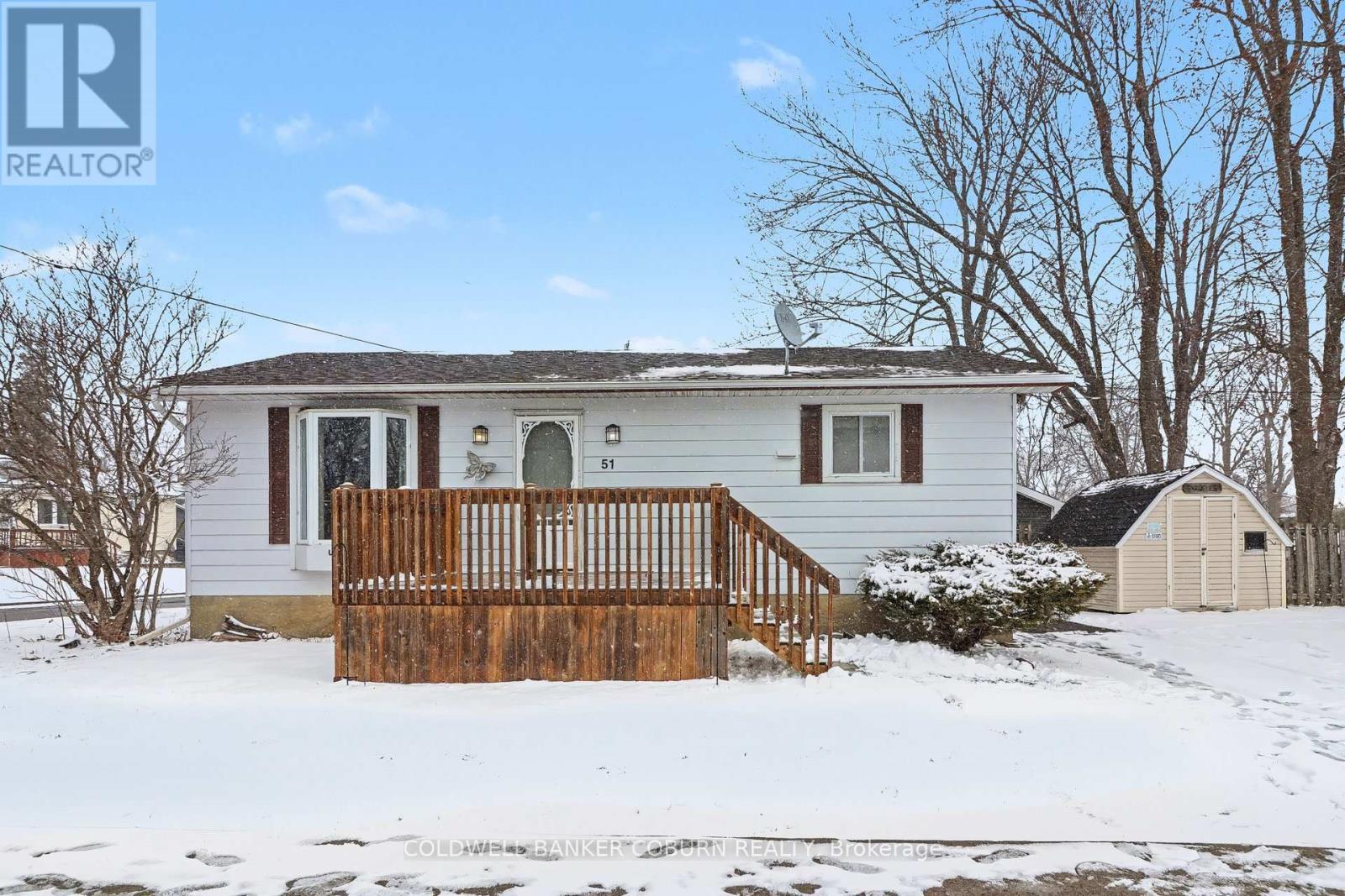 51 COLLEGE STREET, North Dundas, Ontario