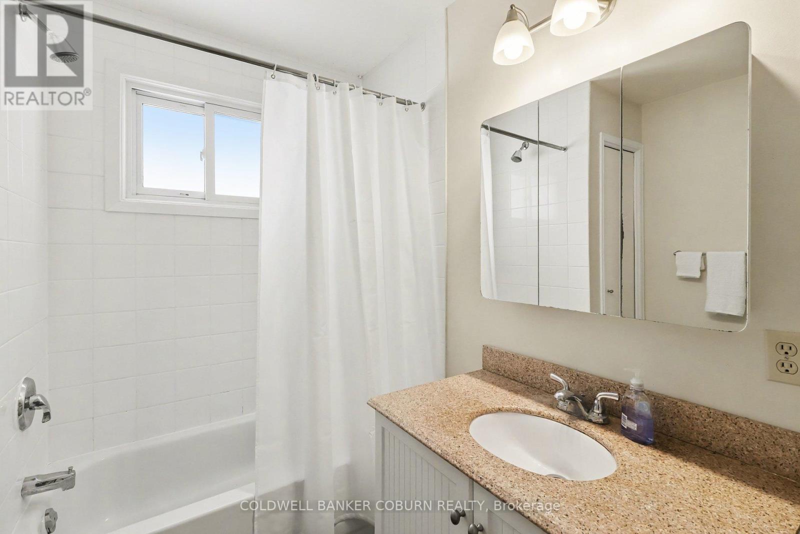 51 College Street, North Dundas, Ontario  K0C 1H0 - Photo 23 - X12970718